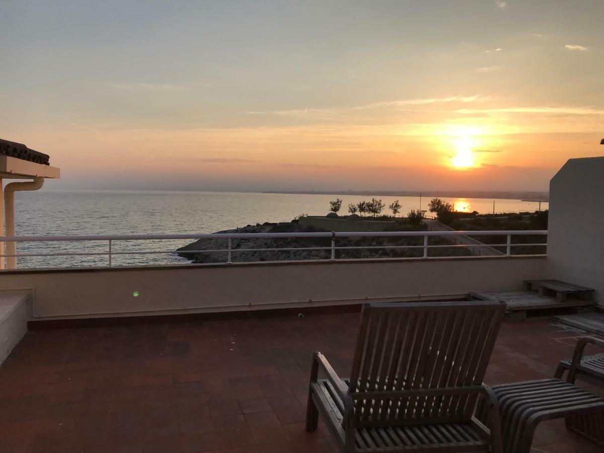 Apartamento Rits Beachfront Σαλού Εξωτερικό φωτογραφία